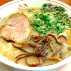 とんこつラーメン／700円／麺100g