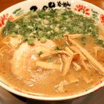 ラーメン／710円／麺（細120g・中140g）