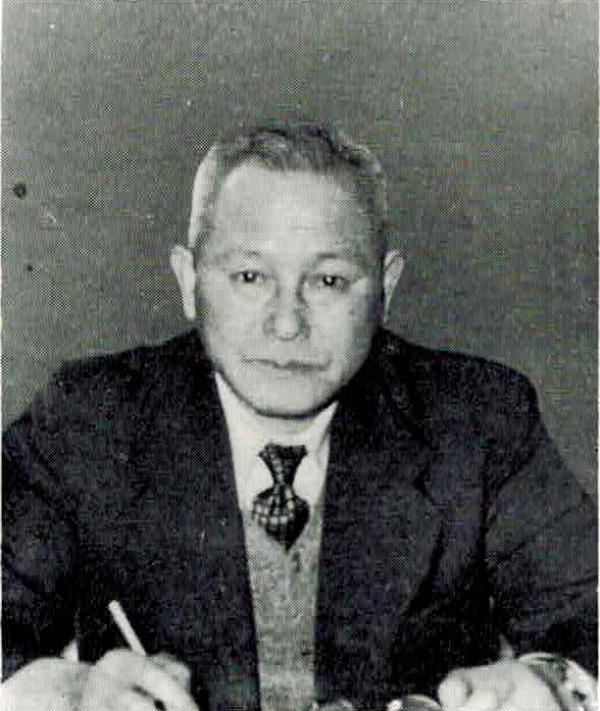 第２代公選区長　高木敏雄<bｒ>区長在任1948年-1957年