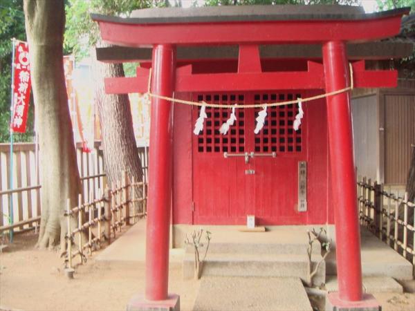 境内社の中瀬稲荷神社