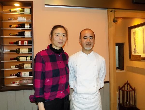 シェフの儀間さんと奥様の亜紀さん