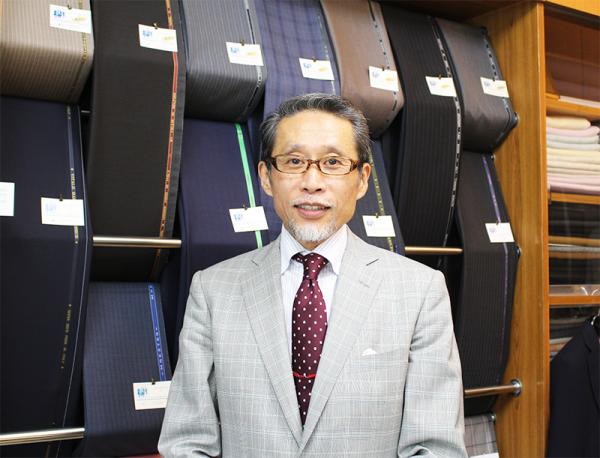 おしゃれな中山弘さんは、ブログ「テーラー中山 (bespoke-tailor)の毎日・Vゾーン」で着こなしを提案している