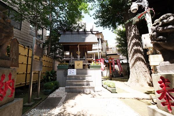 日本でここだけ。境内末社の気象神社（写真提供：高円寺氷川神社）