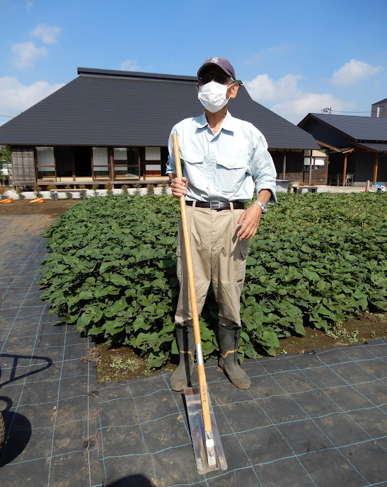 区民ボランティア１期生として活躍する大谷さん