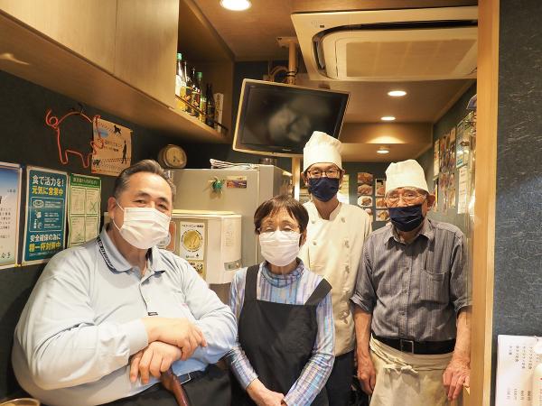 芝田山部屋近く、高井戸にある定食屋「三錦」の皆さんと