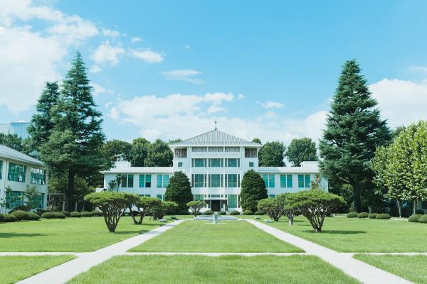 本館。新渡戸記念室があり、歴史的資料を展示（写真提供：東京女子大学）