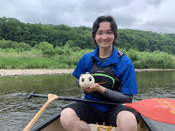 地域おこし協力隊（※２）として、ガイドを担っている森さん