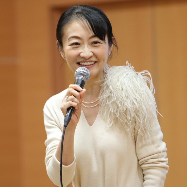 アナウンサー時代に培った経験を生かして活動する天野さん（写真提供：天野ひかりさん）