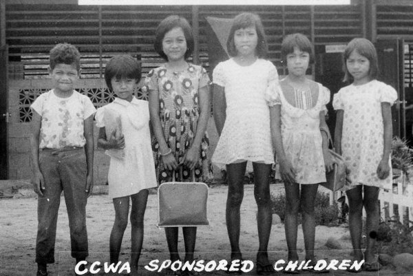 国際精神里親運動部の支援を受けるフィリピンの子どもたち（写真提供：チャイルド・ファンド・ジャパン）