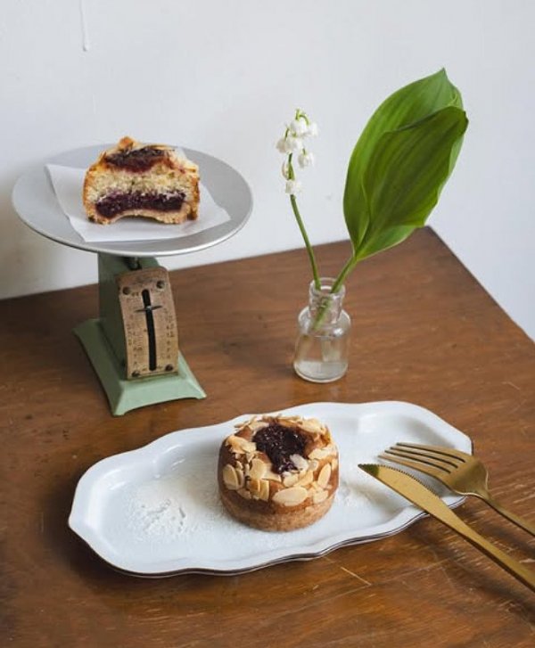 「有機ラズベリーとアーモンドのタルト」（写真提供：​​Fluff）