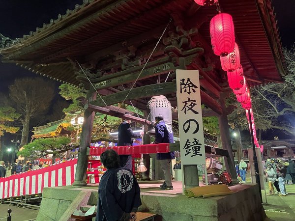 除夜の鐘突きの風景（撮影：2025年12月31日）