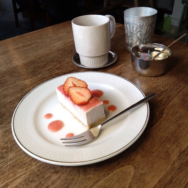 見た目もかわいらしい「ローチーズケーキ」