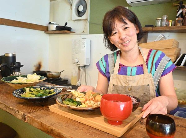 店主の竹川さん。野菜を熟知しているので、料理のレパートリーも豊富