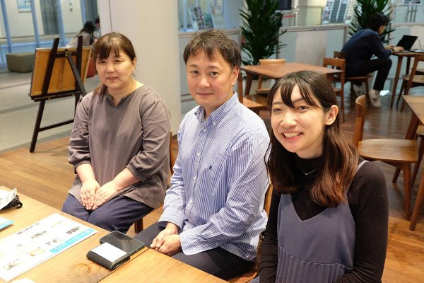 左から、太田さん、中村さん、植木さん