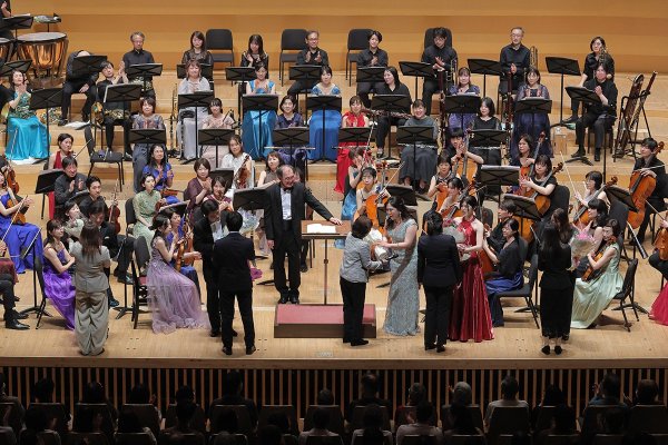 第20回定演終了。アンコールでは、第九の合唱のサビを聴衆も一緒に歌った（写真提供：荻窪祝祭管弦楽団）