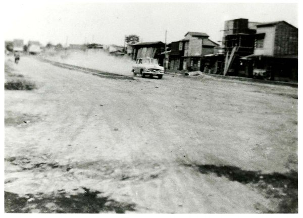 1950（昭和25）年当時の中杉通り（写真提供：杉並区デジタルアーカイブ）