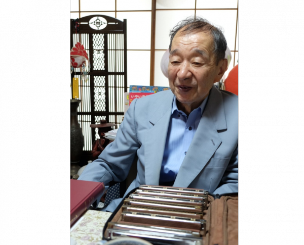 　　　 芝貞之さん