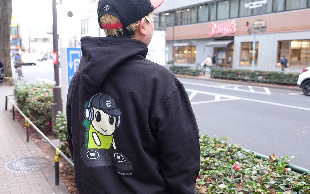 パーカー(DJバージョン)Lサイズ