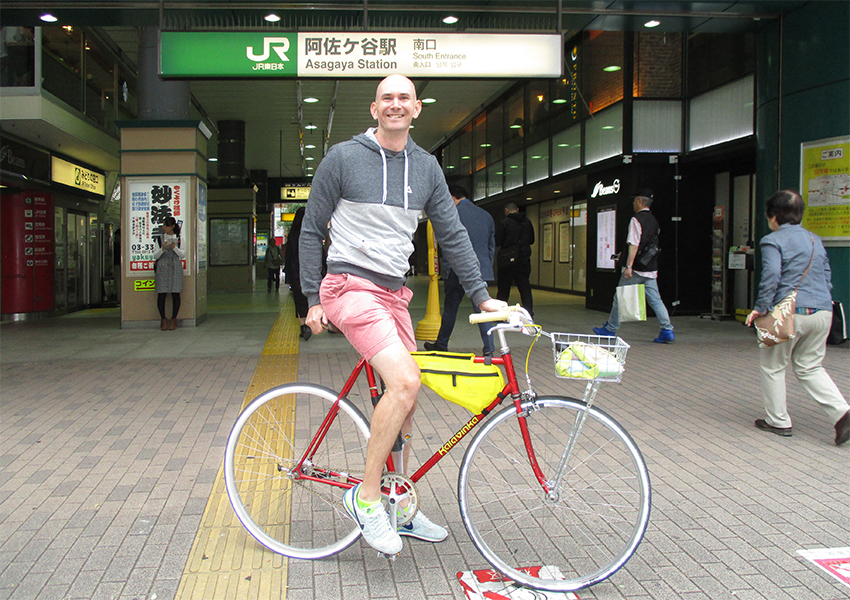 メジャーな観光地ではなく、身近な杉並を自転車でガイド