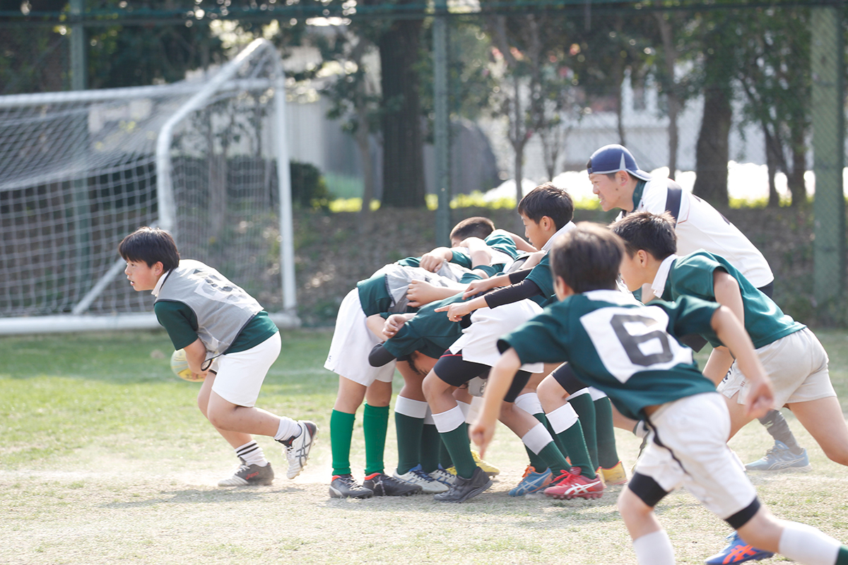 試合形式の練習でチームワークを高める