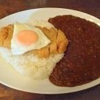 画像:スパイスたっぷり<br>カレーで暑さ対策